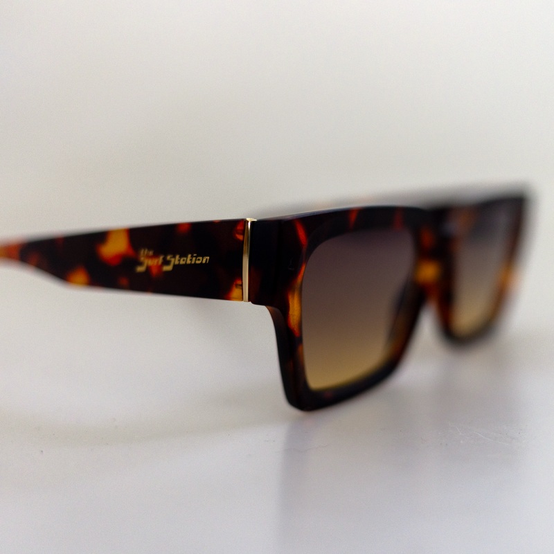 Surf Station Copacabana  Women’s Polarized Sunglasses – Tortoise