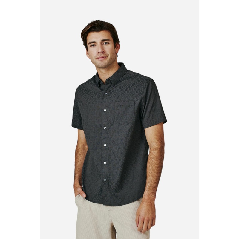 7 Diamonds Atlas Short Sleeve Shirt in Black