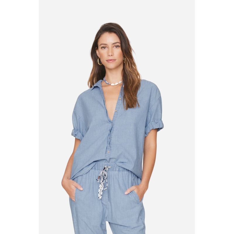 Xirena Channing Soft Cotton Shirt in Dusty Blue