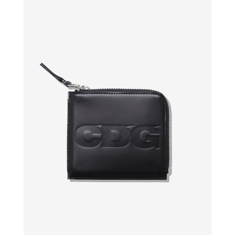 CDG – Embossed Logo Wallet – (SA3100 Black)